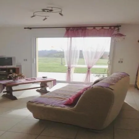 House Le De Sylvie 1 بيت للعطل