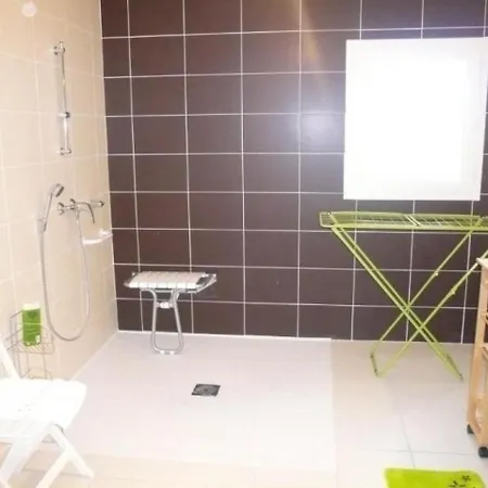 House Le De Sylvie 1 بيت للعطل